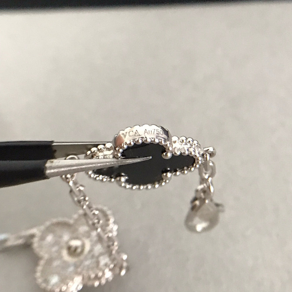 [Star Jewelry] CLOVER 5 MOTIF ONYXS BRACELET COLLECTION