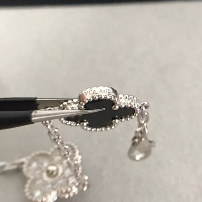 [Star Jewelry] CLOVER 5 MOTIF ONYXS BRACELET COLLECTION