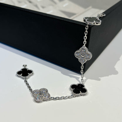 [Star Jewelry] CLOVER 5 MOTIF ONYXS BRACELET COLLECTION