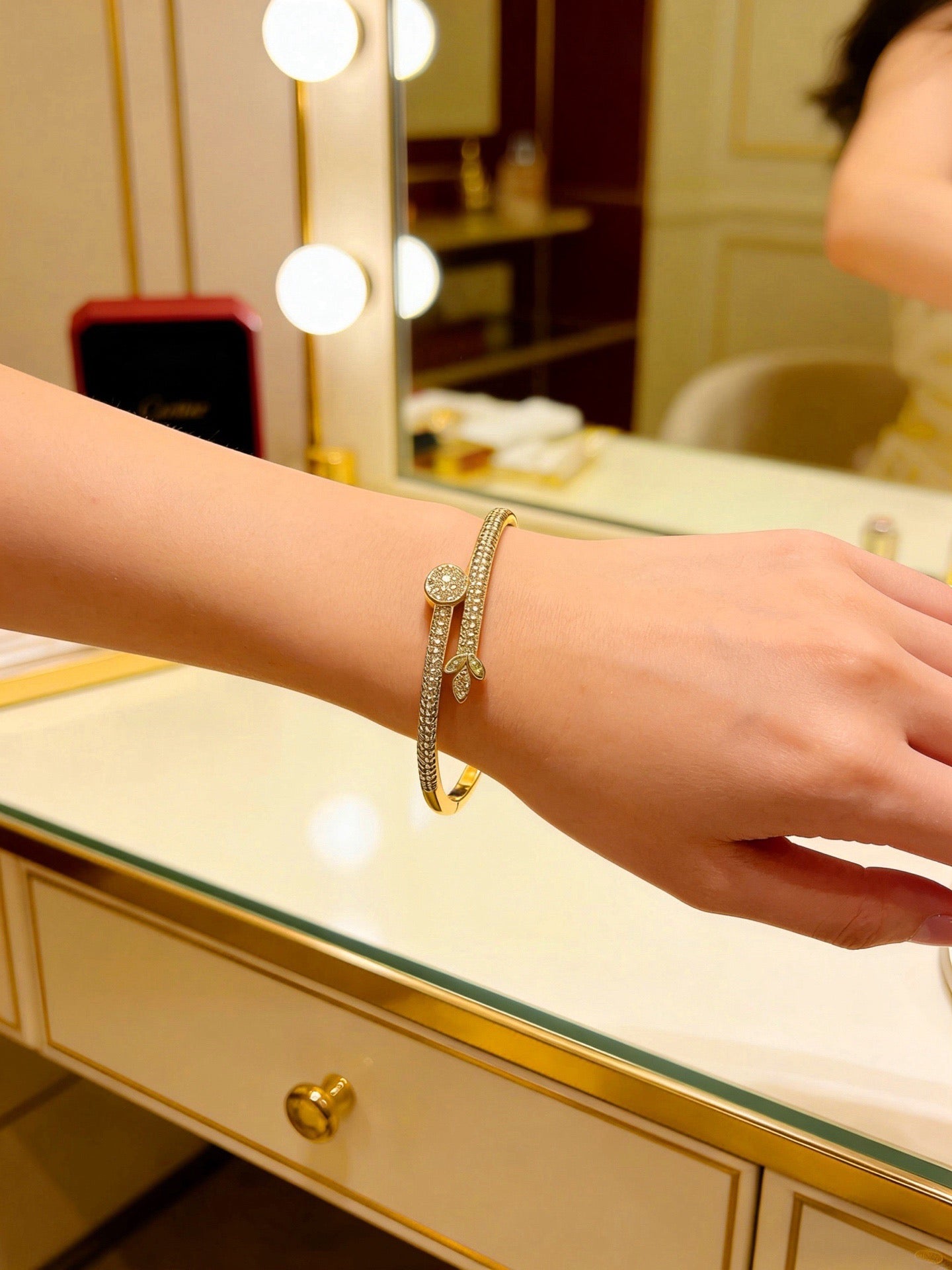 [Star Jewelry] Four-leaf Clover Full Diamond Nail Bangle (Light Luxury Custom Edition)