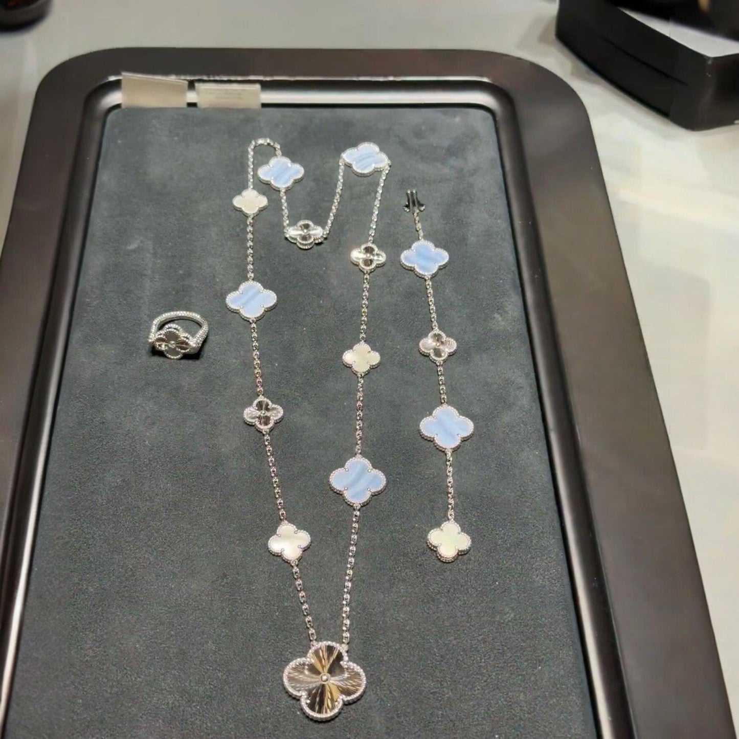 [Star Jewelry]DETACHABLE CLOVER 15(11+4) FLOWER SILVER NECKLACE SET