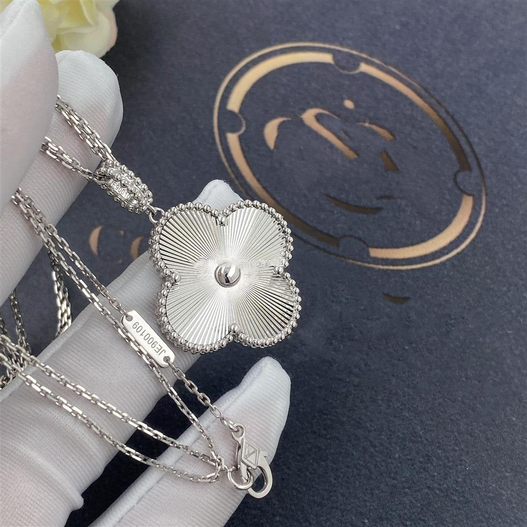 [Star Jewelry]CLOVER 25MM SILVER BIG CLOVER NECKLACE