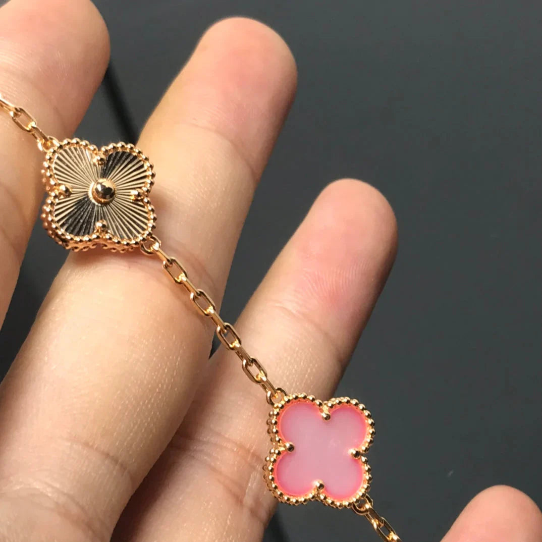 [Star Jewelry] CLOVER 5 MOTIFS  PINK MOP BRACELET COLLECTION