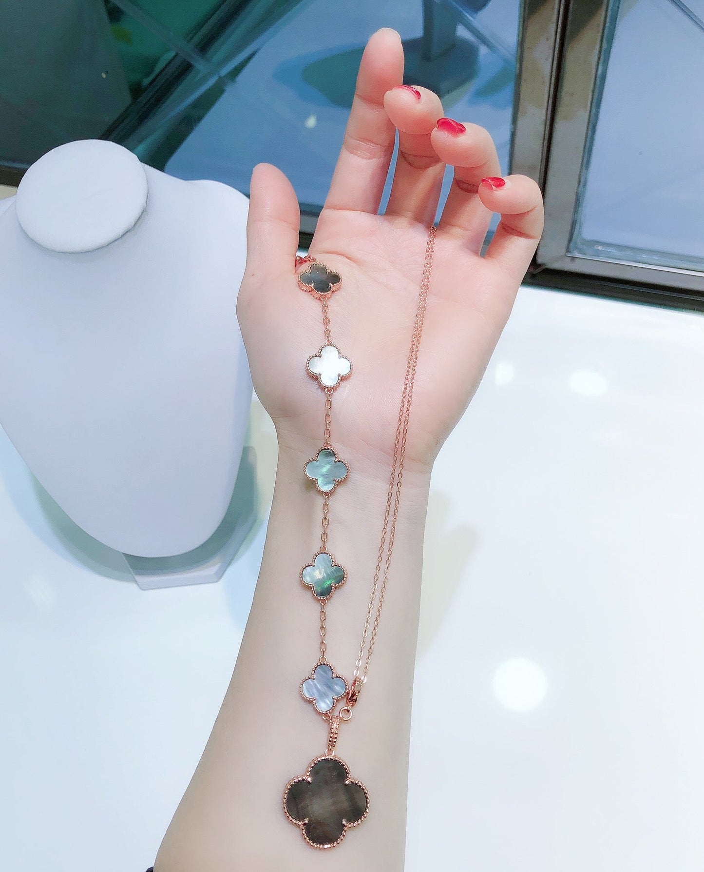 [Star Jewelry]COMBINED BRACELET 5 MOTIFS AND NECKLACE DARK MOP ROSE GOLD