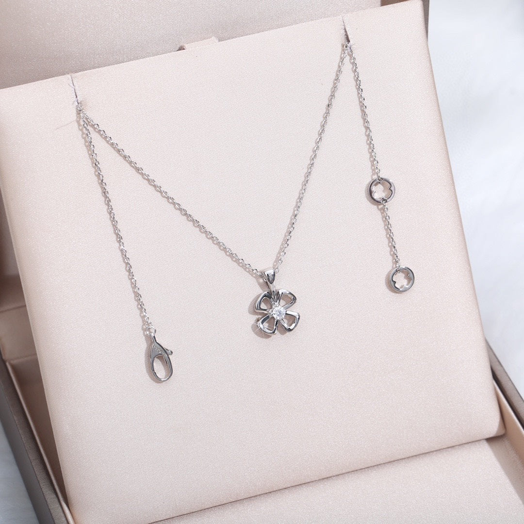 [Star Jewelry]FIOREVER NECKLACE DIAMOND CENTER