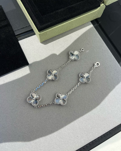 [Star Jewelry] CLOVER 5 MOTIF LASER BRACELET COLLECTION
